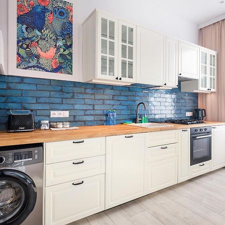 Bluebird Apt Old Town & Wawel Hill By Vistula River - By Homelike Cracovie Extérieur photo